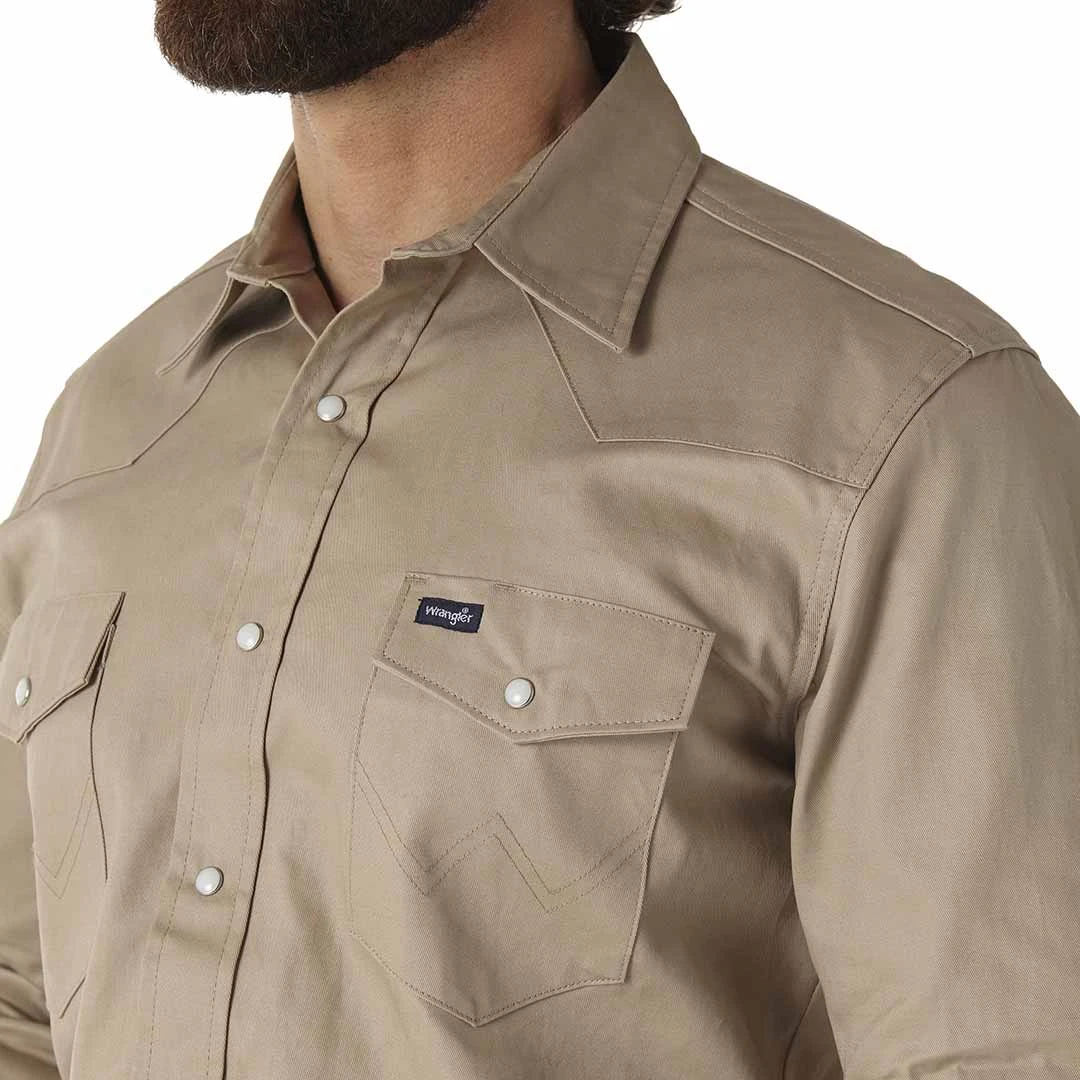 Wrangler Men's Cowboy Cut Firm Finish Snap Work Shirt - Image 3