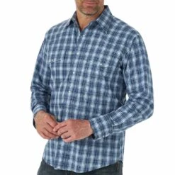 Wrangler Men's Wrinkle Resist Plaid Snap Shirt