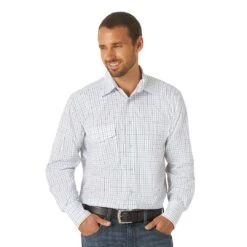 Wrangler Men's Wrinkle Resist Plaid Shirt